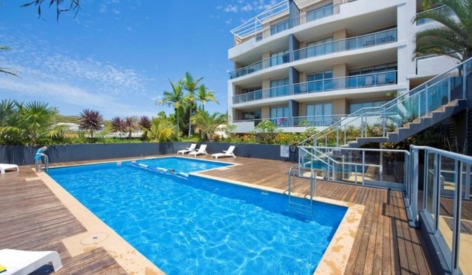 'Cote D Azur' luxury in the heart on Nelson Bay!