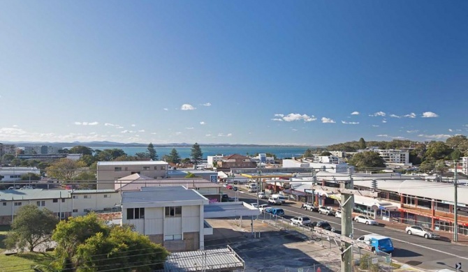 11 'Bayview Apartment' 42 Stockton Street - right in the CBD of Nelson Bay with water views
