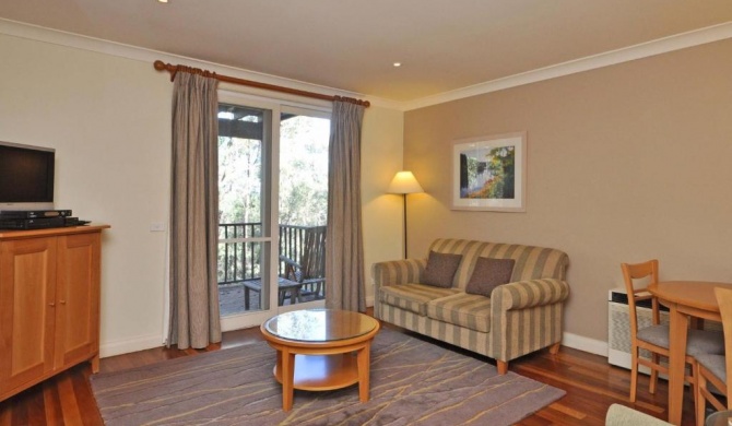 Executive 1 bedroom Spa Villa located within Cypress Lakes Resort